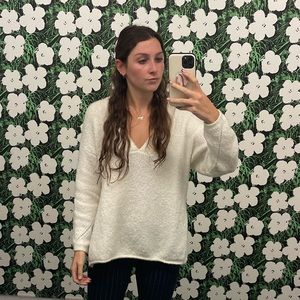 UO Rosie Soft V Neck Pullover Sweater